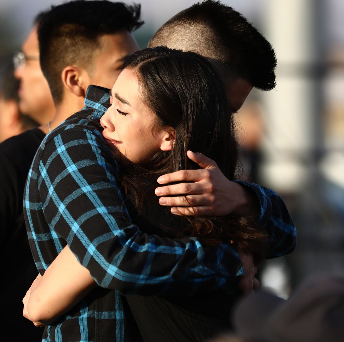 mourners-embrace-at-a-vigil-honoring-horizon-high-school-news-photo-1166329645-1565111473